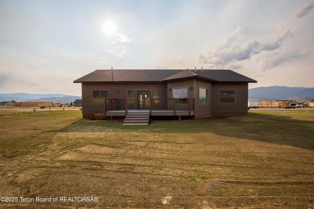 $895,000 | 65 Caribou Peak Loop, Etna, WY 83118