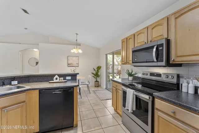 $310,000 | 41 Slipper Trail, Palm Coast, FL 32164