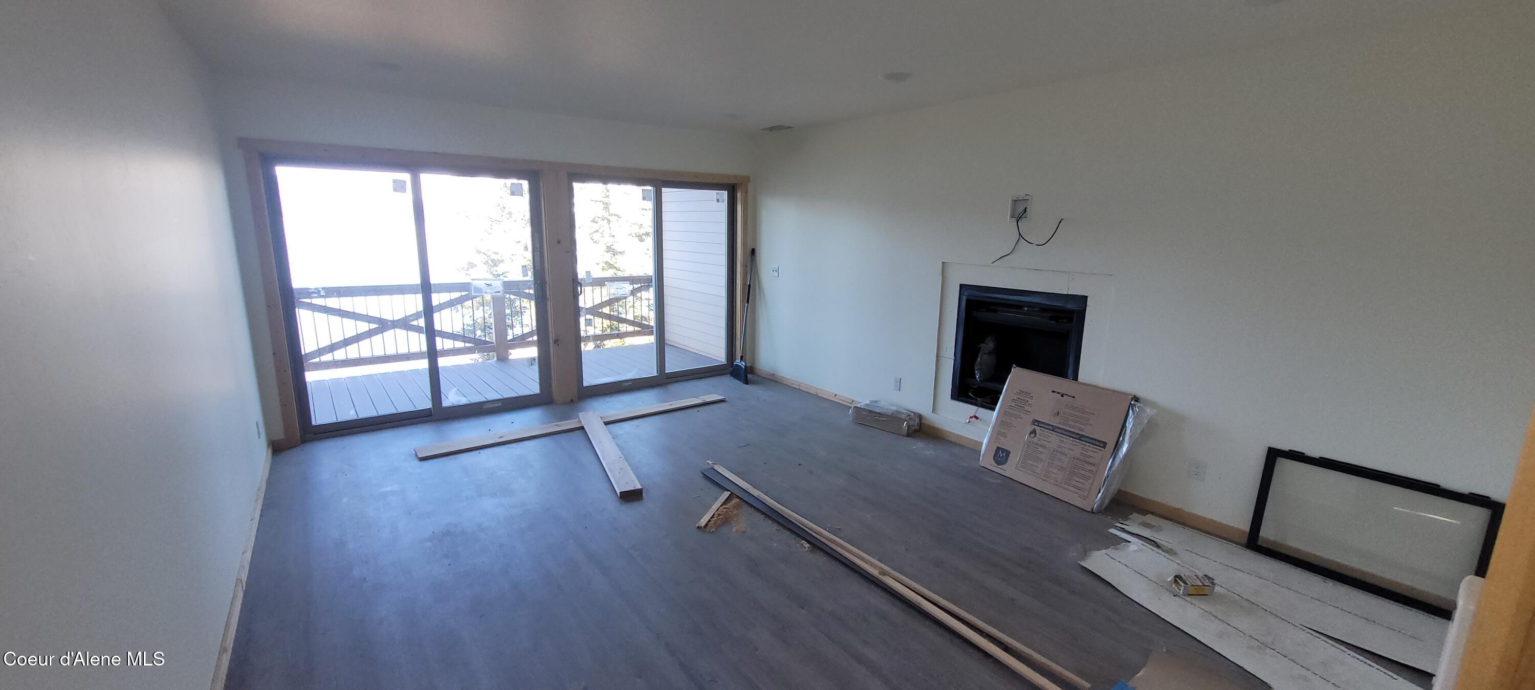 45 Waterside Lane Sagle, ID 83860 - Photo 14 of 33 Upper west lower-level suite