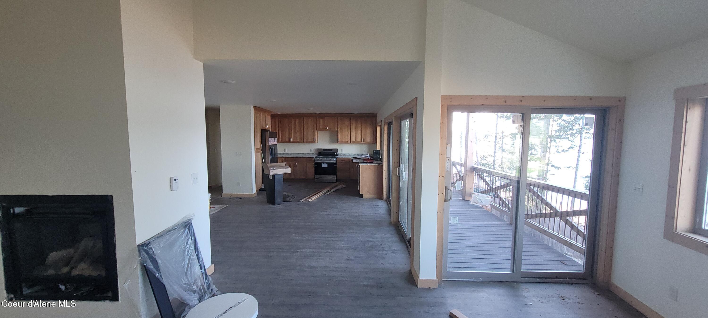45 Waterside Lane Sagle, ID 83860 - Photo 21 of 33 Lower west great room, kitchen and deck