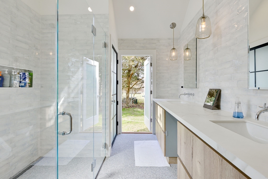 153 Polpis Road Nantucket, MA 02554 - Photo 15 of 24