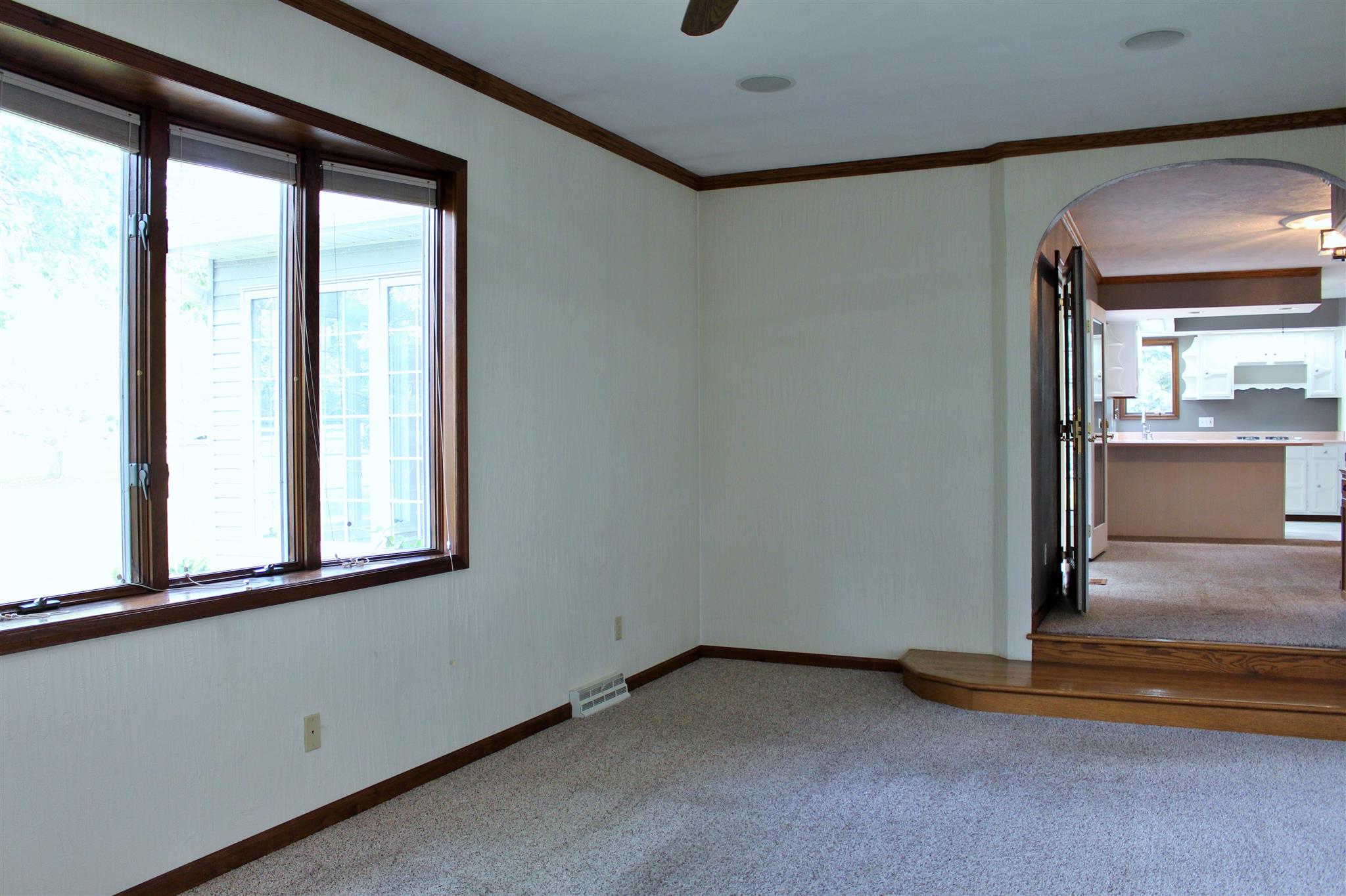 5520 Clemons Road Bettendorf, IA 52722 - Photo 13 of 37 Gallery Image 13