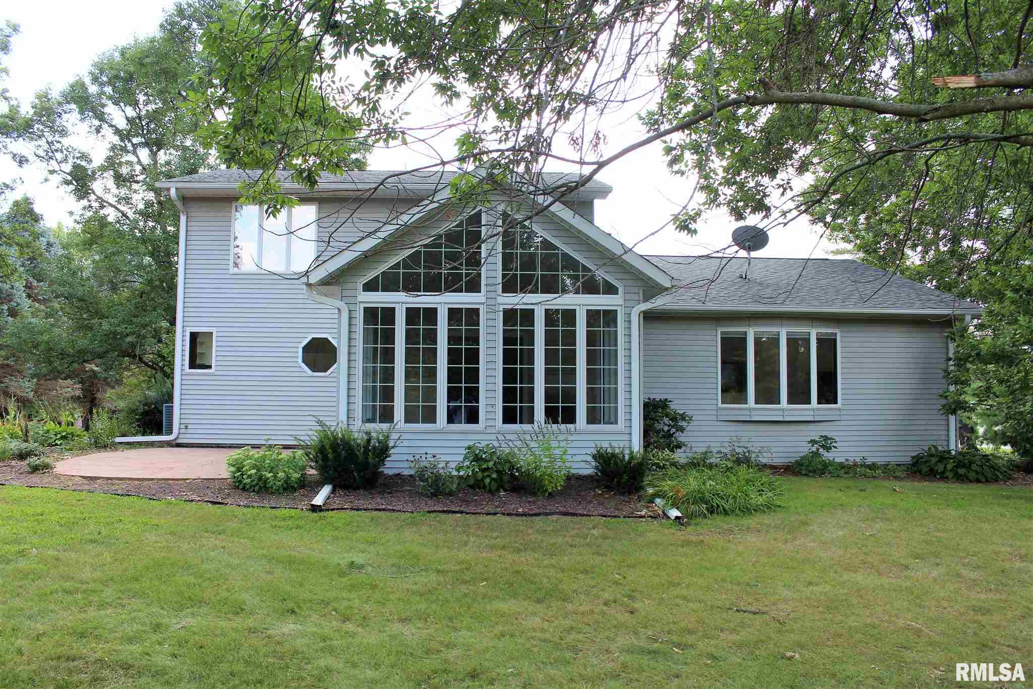 5520 Clemons Road Bettendorf, IA 52722 - Photo 28 of 37 Gallery Image 28
