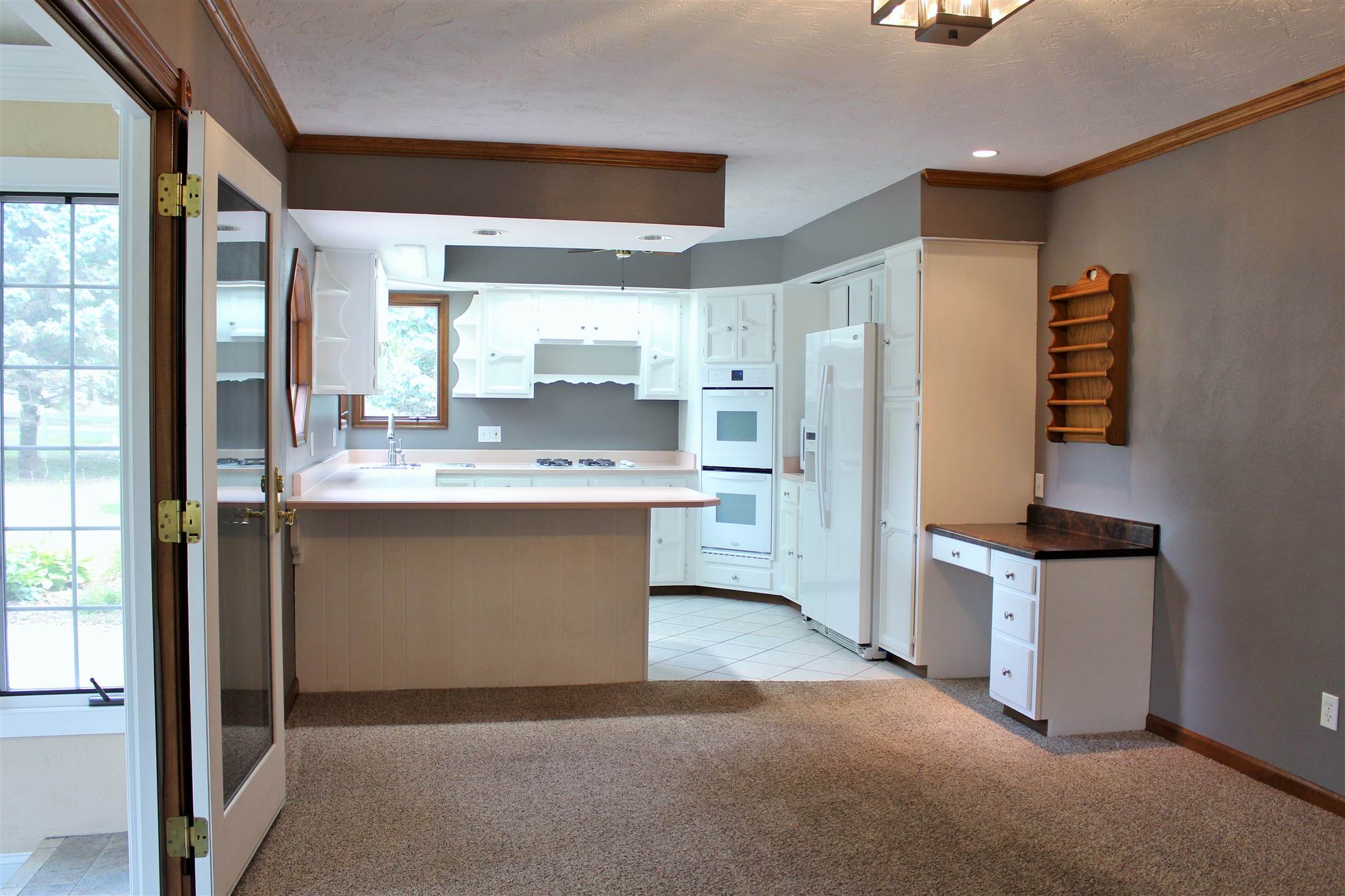 5520 Clemons Road Bettendorf, IA 52722 - Photo 6 of 37 Gallery Image 6