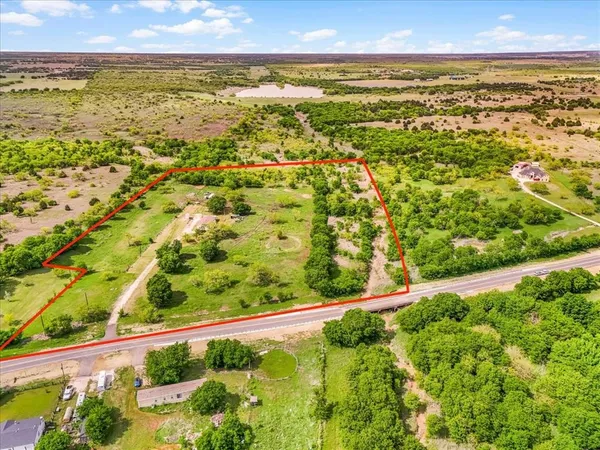 $385,000 | 574 Farm To Market 2258, Venus, TX 76084