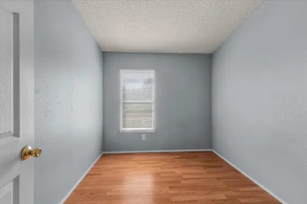 $385,000 | 574 Farm To Market 2258, Venus, TX 76084