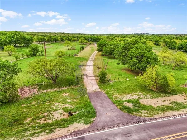 $385,000 | 574 Farm To Market 2258, Venus, TX 76084