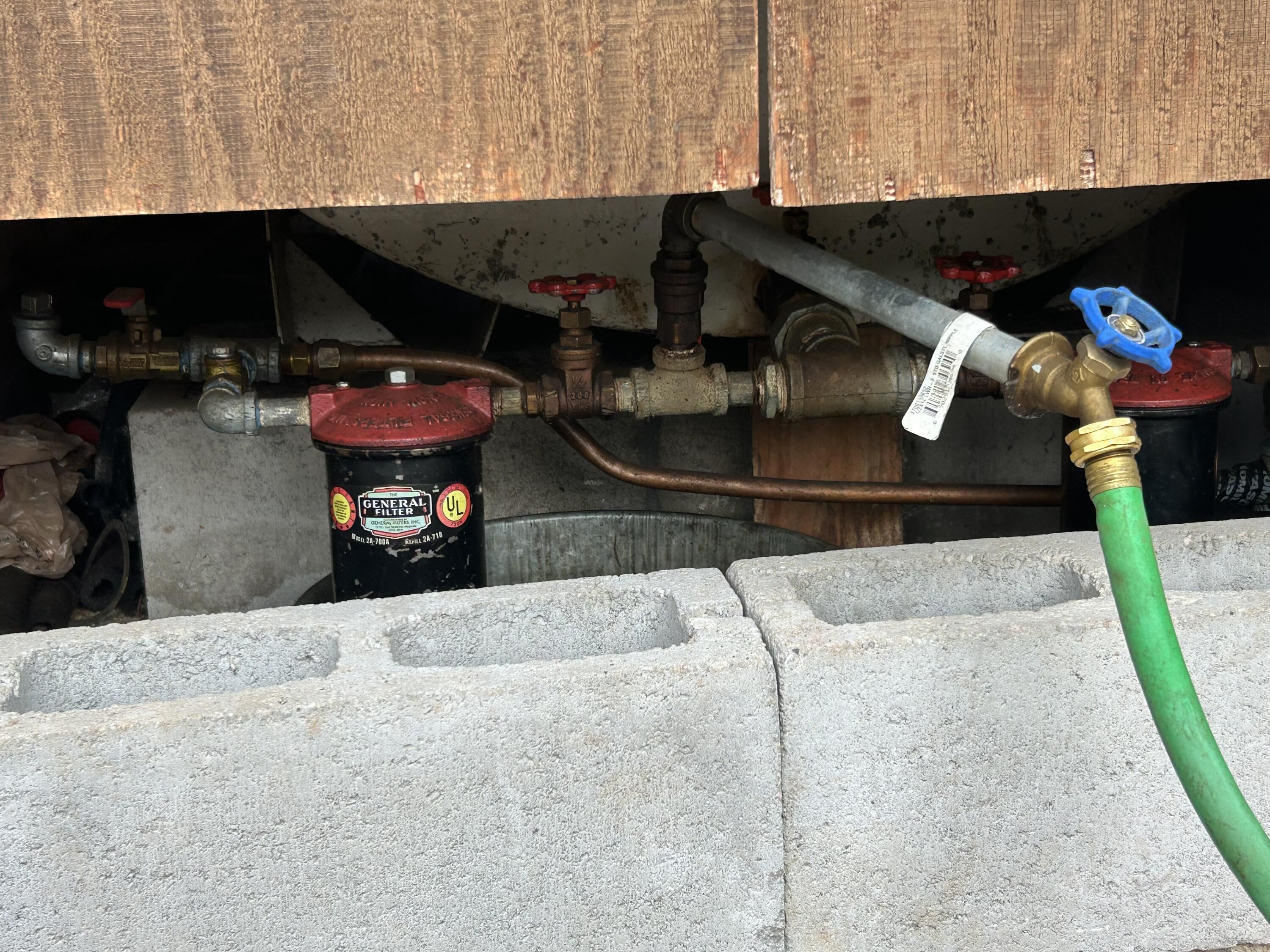 30 Bear Canyon Road Lewiston, CA 96052 - Photo 39 of 64 a backyard of a house with table and chairs