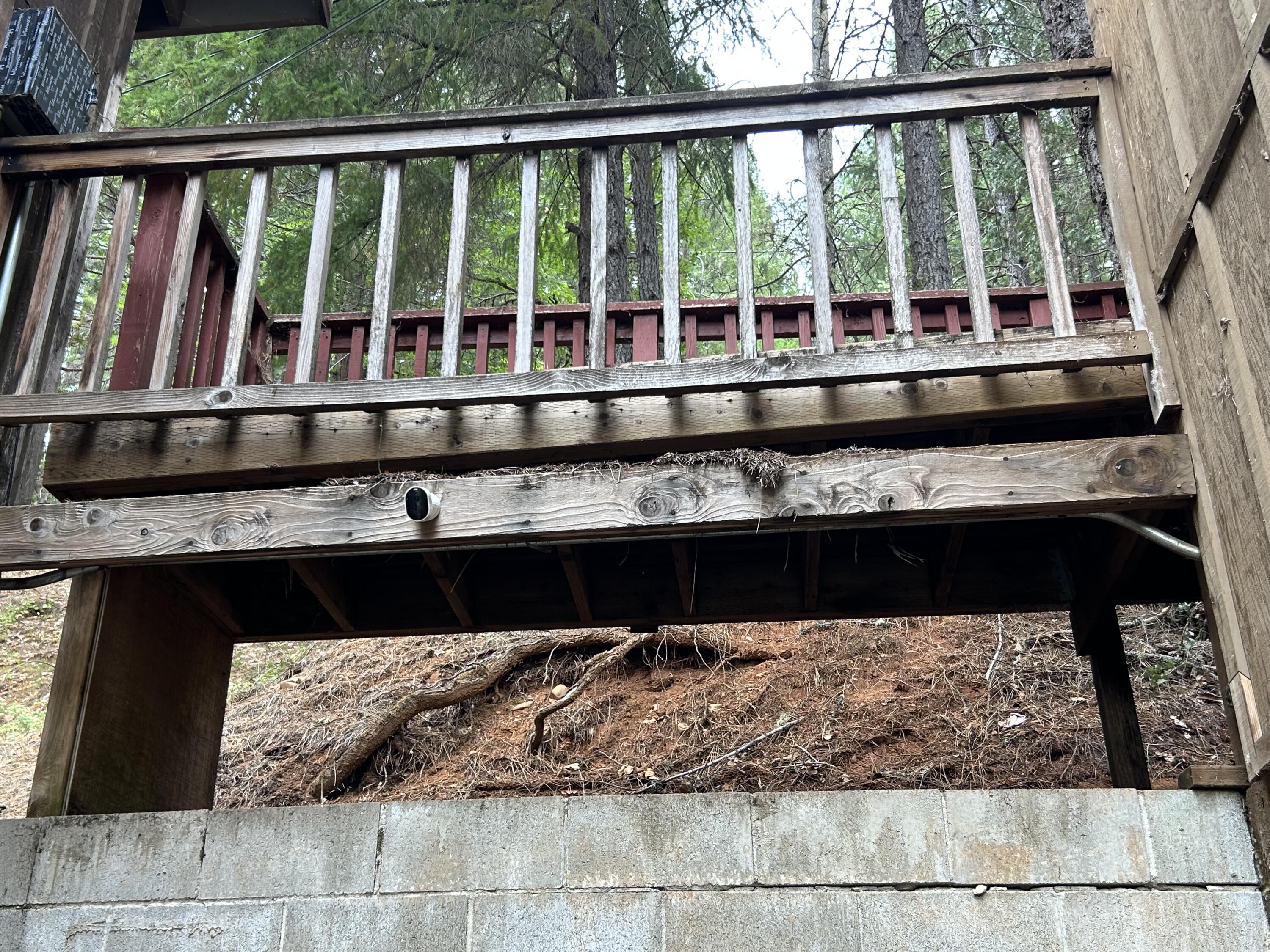 30 Bear Canyon Road Lewiston, CA 96052 - Photo 62 of 64 a view of a balcony and wooden floor