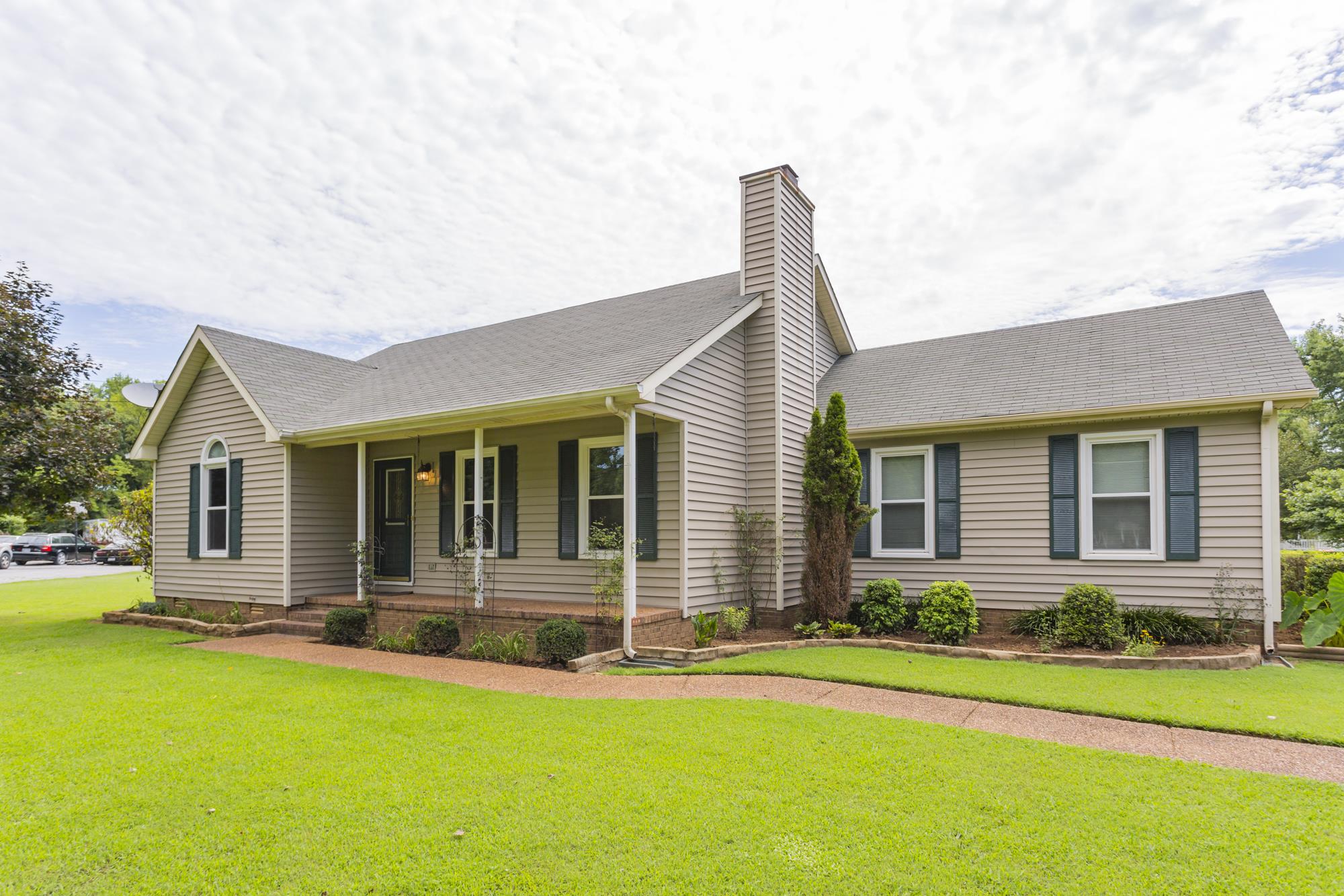 3116 Ridgeview Court Murfreesboro, TN 37129 - Photo 2 of 26 Gallery Image 2