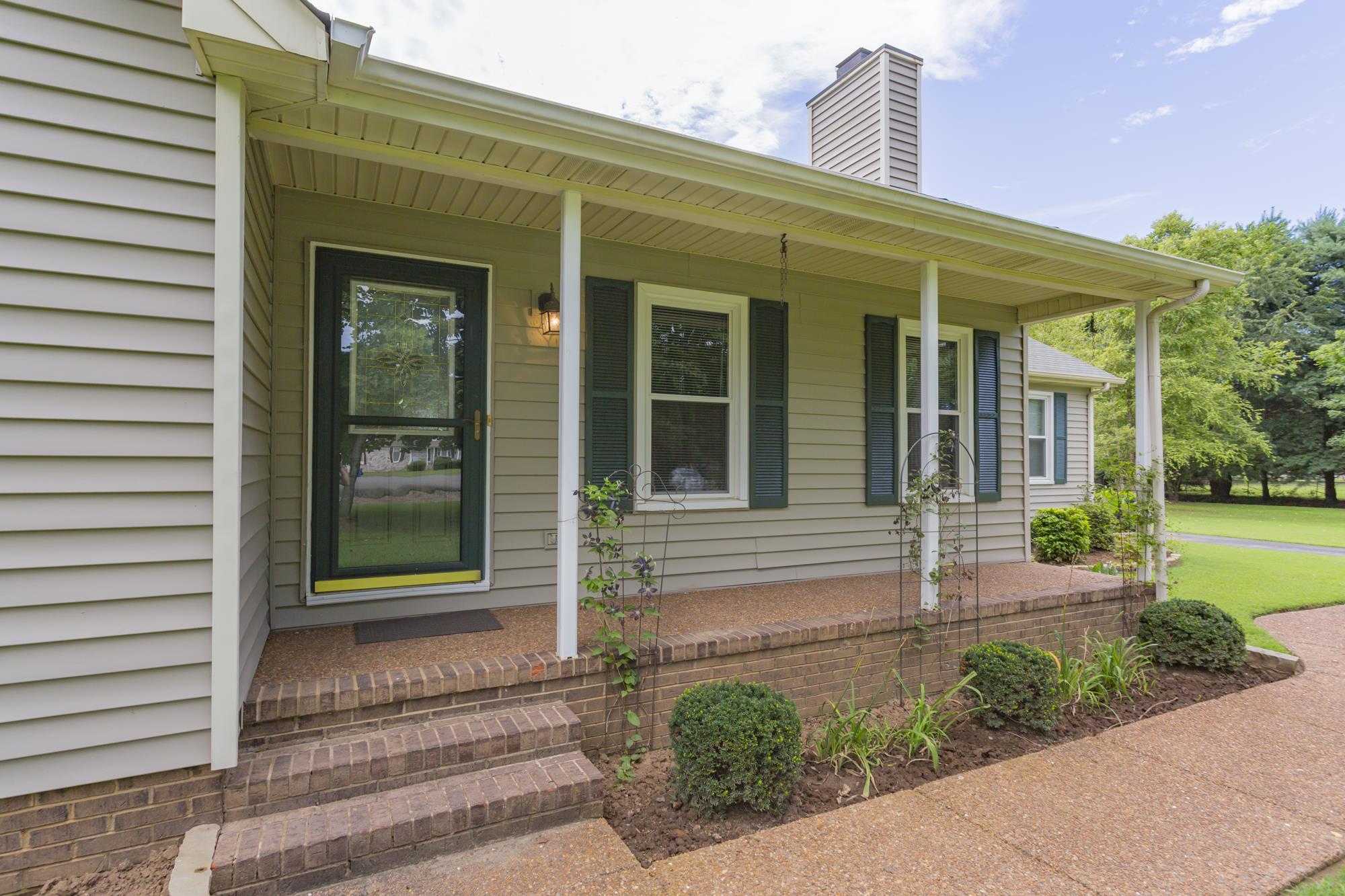 3116 Ridgeview Court Murfreesboro, TN 37129 - Photo 3 of 26 Gallery Image 3