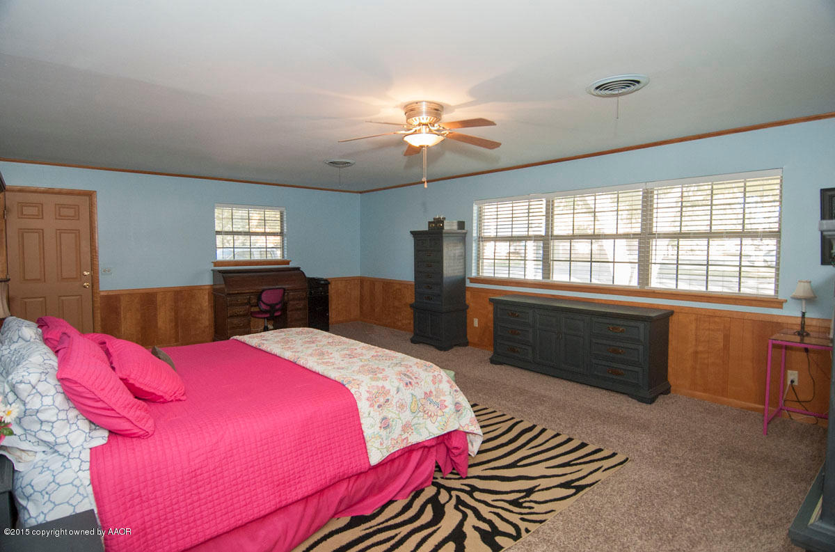 6217 Calumet Road Amarillo, TX 79106 - Photo 12 of 36 MASTER VIEW 1