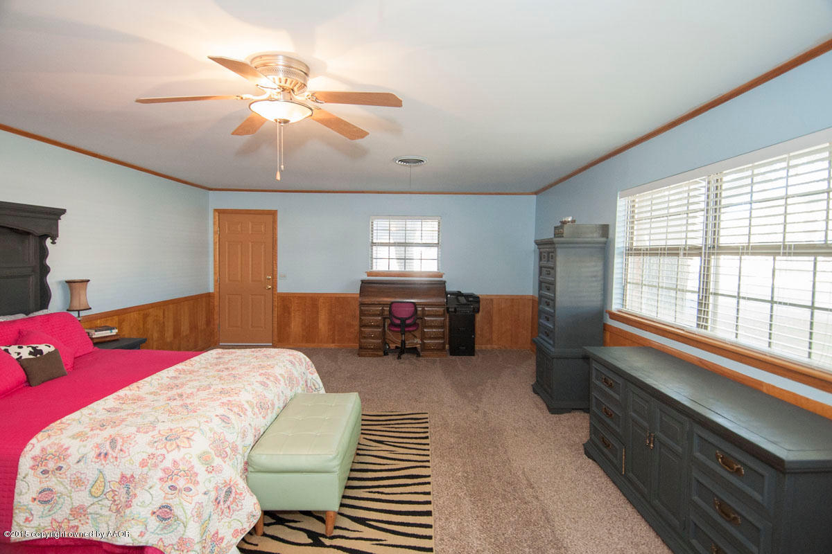 6217 Calumet Road Amarillo, TX 79106 - Photo 13 of 36 MASTER VIEW 2