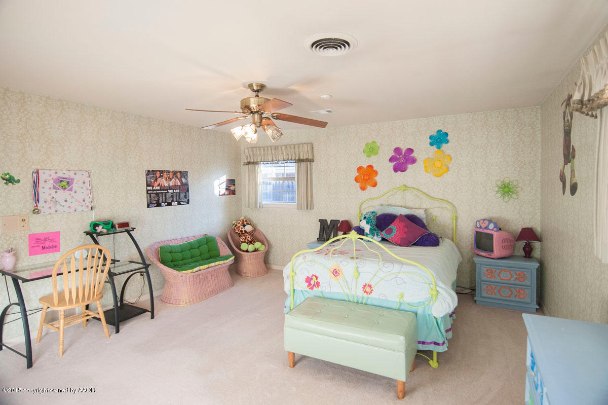 6217 Calumet Road Amarillo, TX 79106 - Photo 26 of 36 BEDROOM 4 VIEW 3