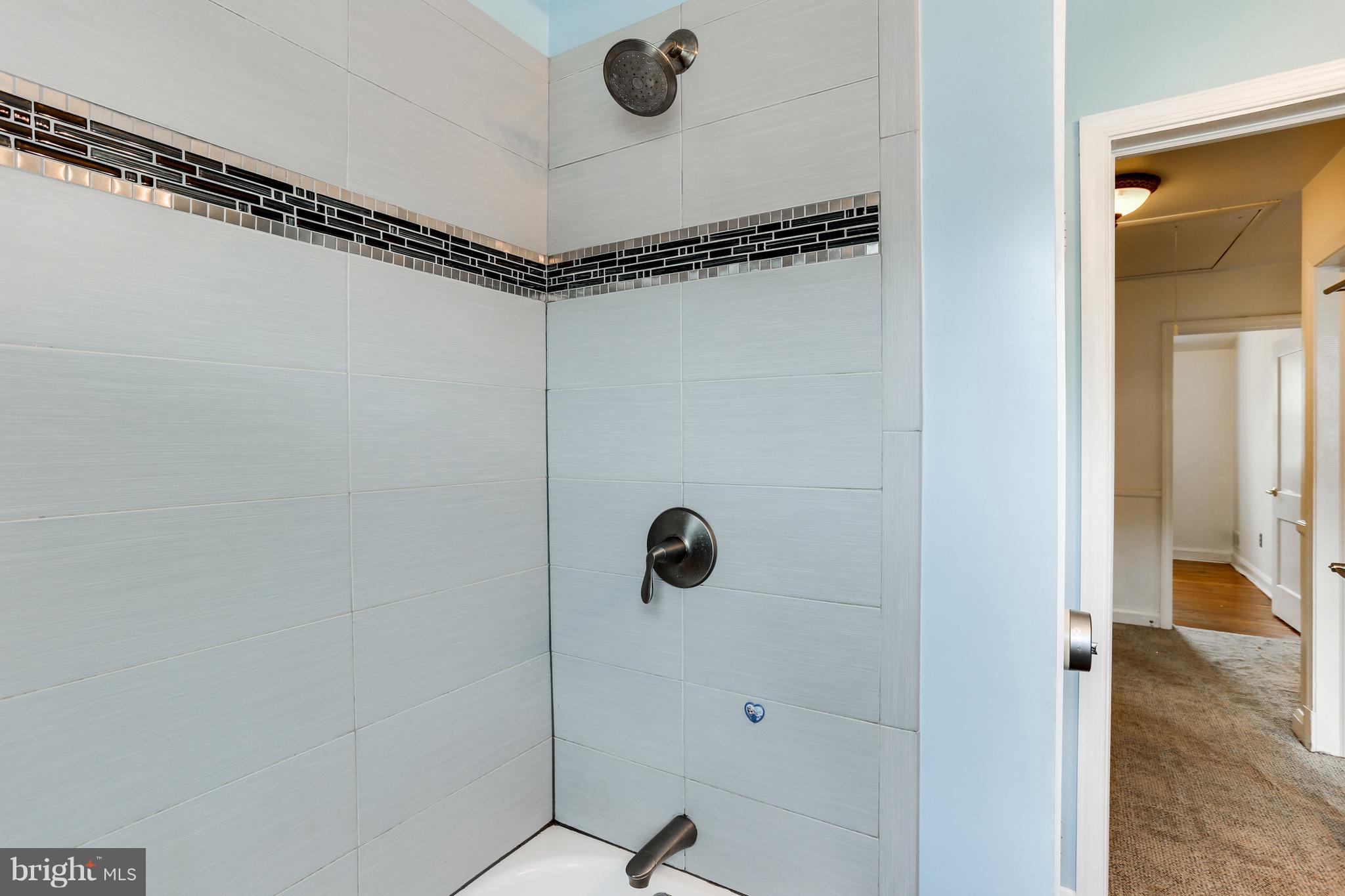 1663 Thetford Road Baltimore, MD 21286 - Photo 13 of 22 Bath