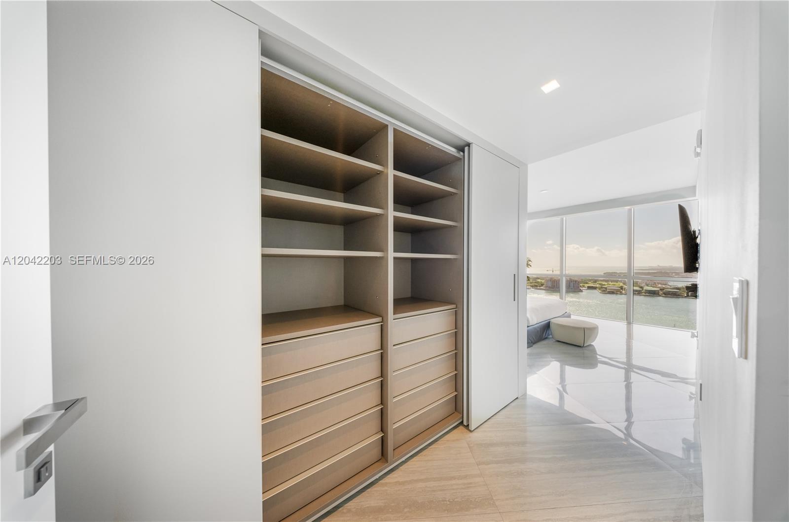 450 Alton Road, Unit 3301 Miami Beach, FL 33139 - Photo 29 of 45