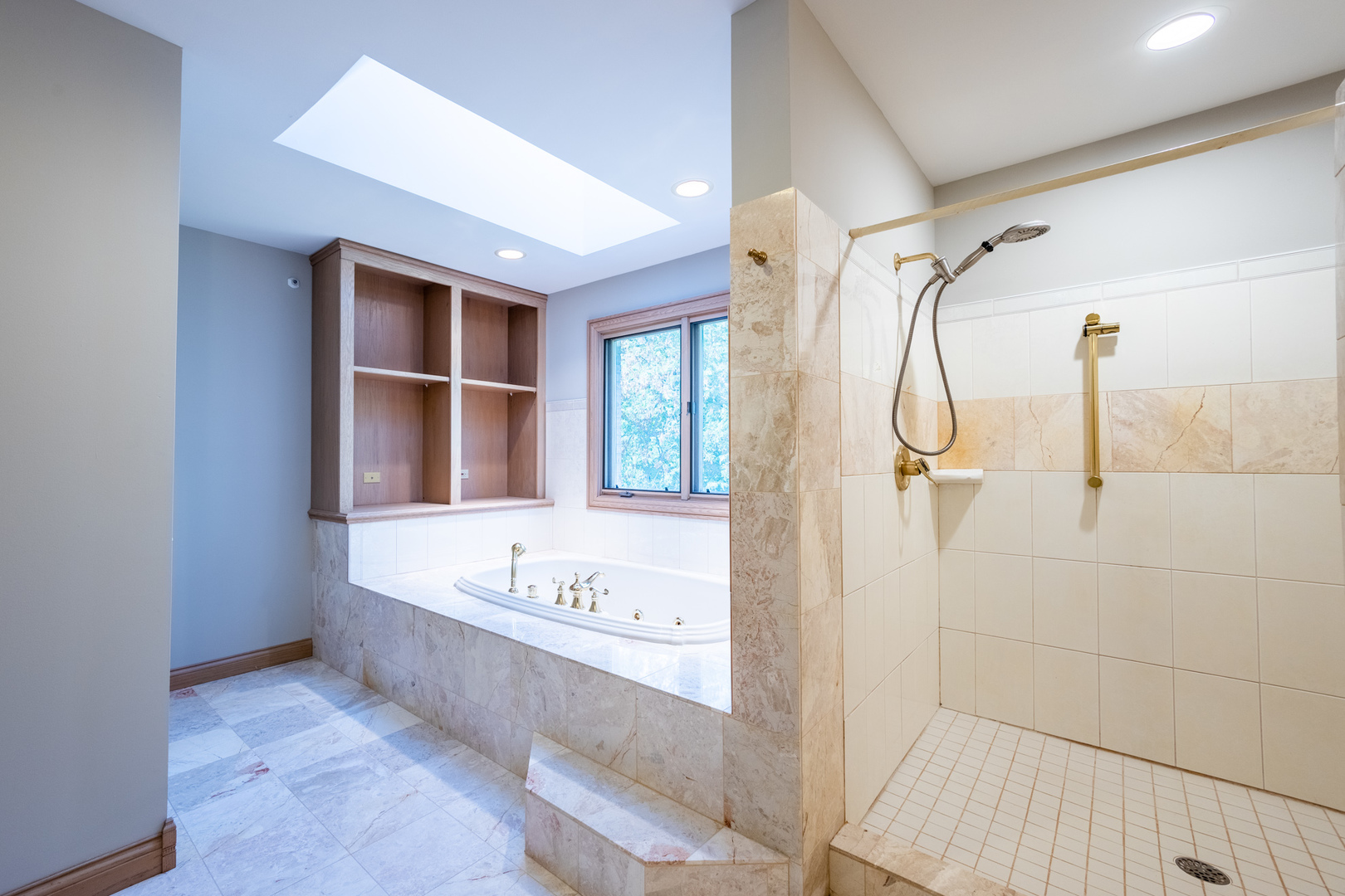 2316 Coach Road Long Grove, IL 60047 - Photo 15 of 29 Gallery Image 15