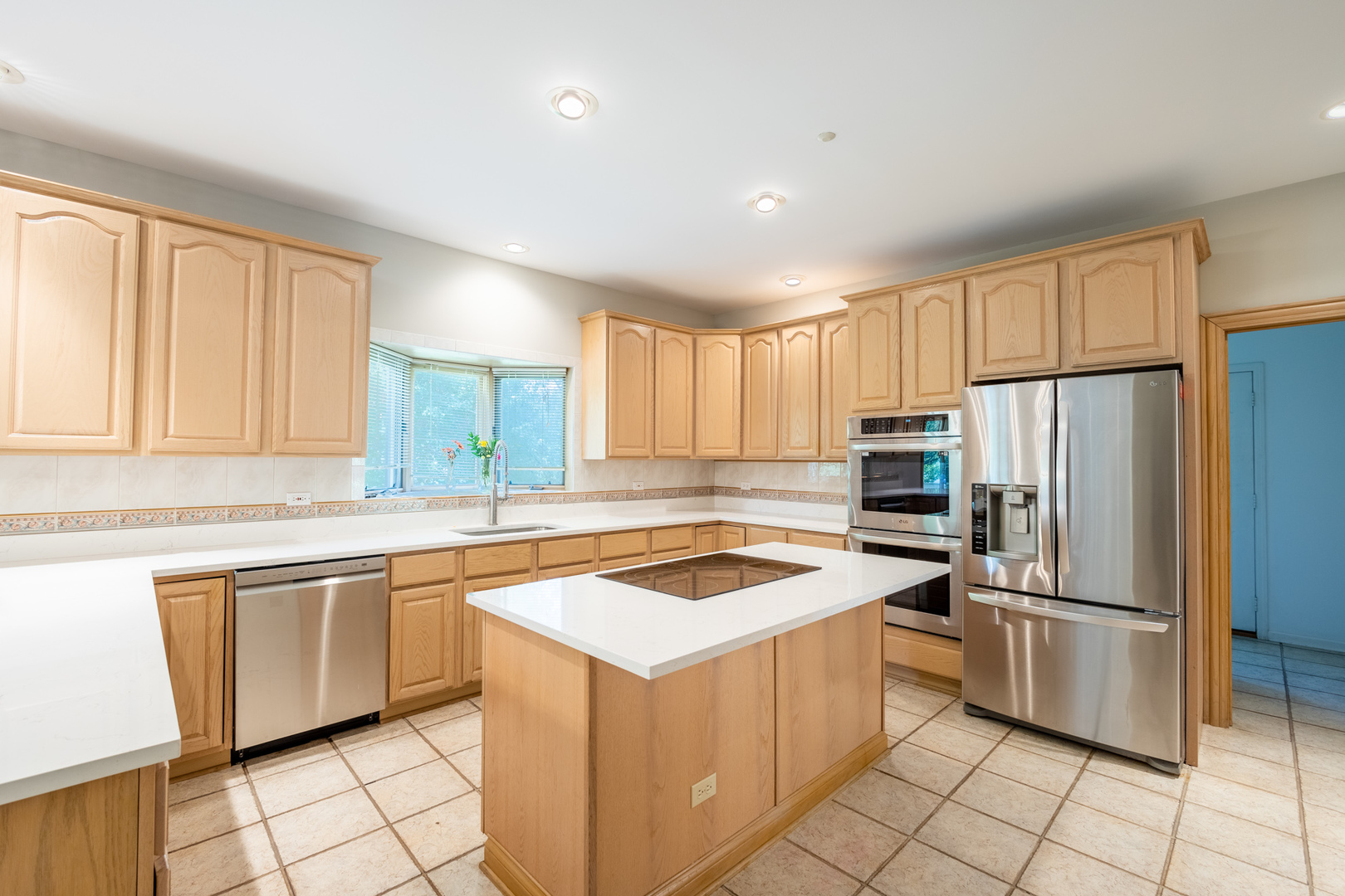 2316 Coach Road Long Grove, IL 60047 - Photo 5 of 29 Gallery Image 5