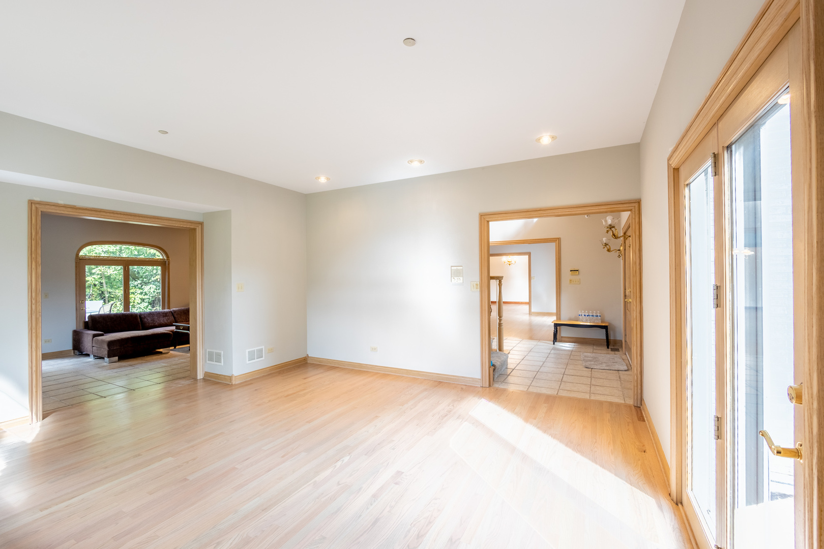 2316 Coach Road Long Grove, IL 60047 - Photo 8 of 29 Gallery Image 8