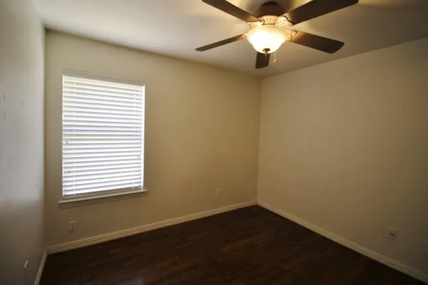 $2,295 | 5316 Lake Garden Drive, Grand Prairie, TX 75052