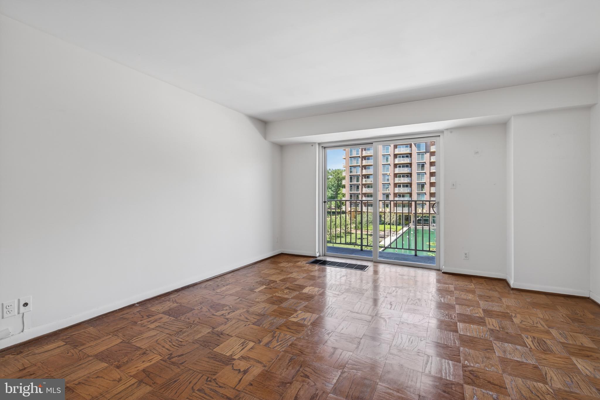 540 N Street Southwest, Unit S203 Washington, DC 20024 - Photo 34 of 37