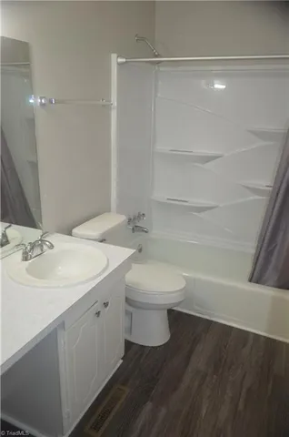 $1,100 | 323 Old Vineyard Road, Winston-Salem, NC 27104