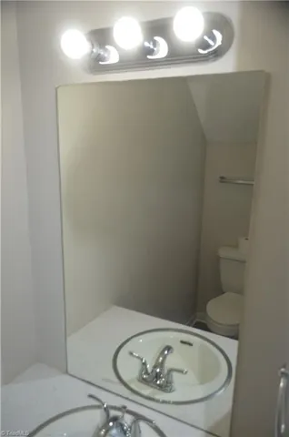 $1,100 | 323 Old Vineyard Road, Winston-Salem, NC 27104