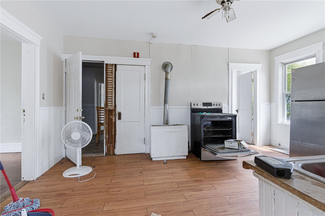 651 Front Street Woonsocket, RI 02895 - Photo 20 of 50