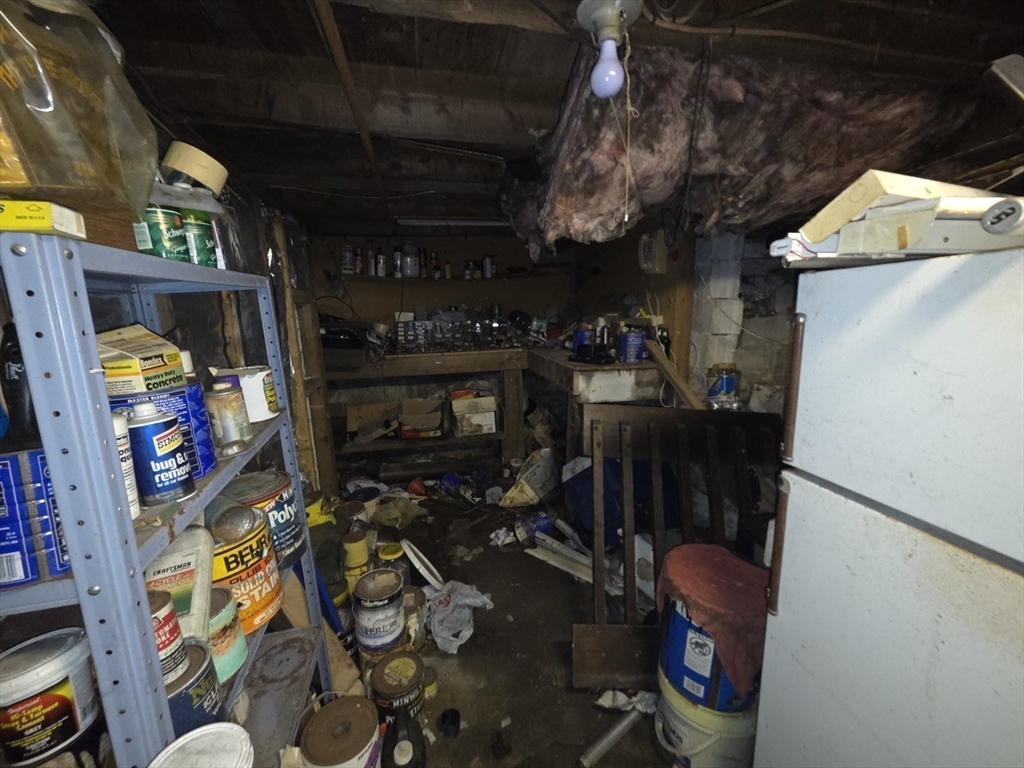 54 Slocum Street Acushnet, MA 02743 - Photo 31 of 35