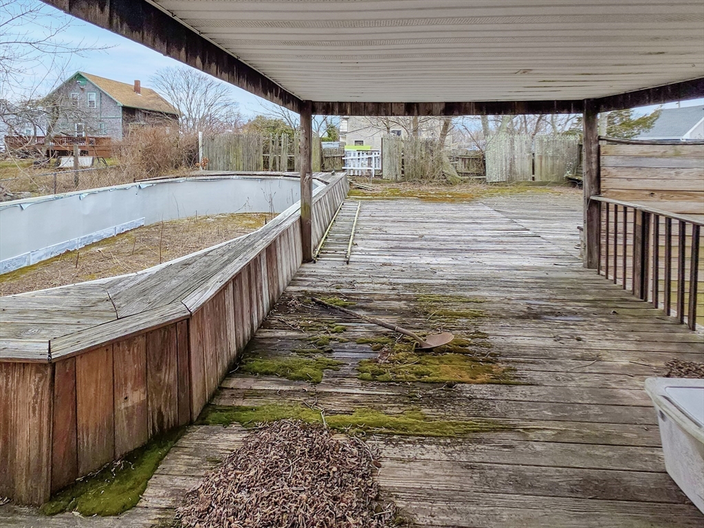 54 Slocum Street Acushnet, MA 02743 - Photo 32 of 35