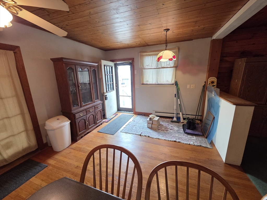 54 Slocum Street Acushnet, MA 02743 - Photo 5 of 35