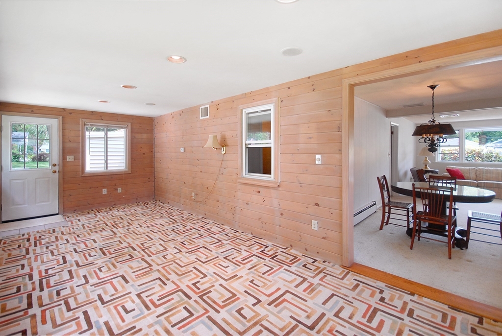 12 Reo Road Maynard, MA 01754 - Photo 14 of 37 Gallery Image 14
