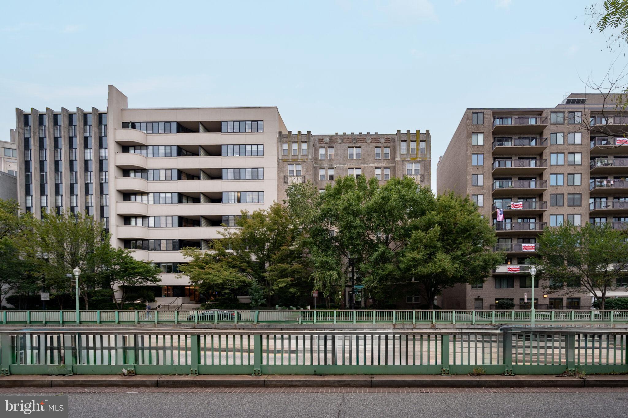 1314 Massachusetts Avenue Northwest, Unit 608 Washington, DC 20005 - Photo 32 of 40 a view of a city with tall buildings