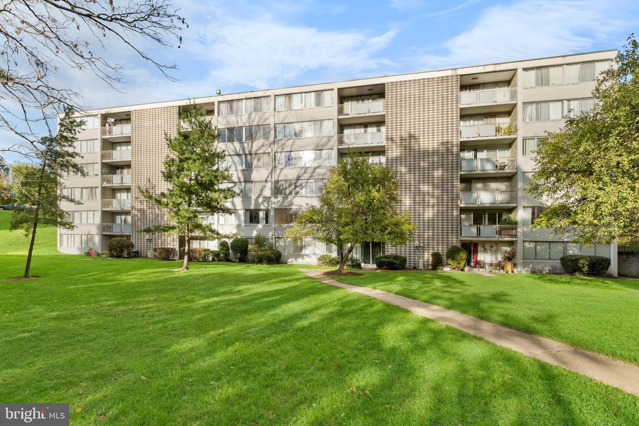 1826 Metzerott Road, Unit 304 Hyattsville, MD 20783 - Photo 28 of 28 Gallery Image 28