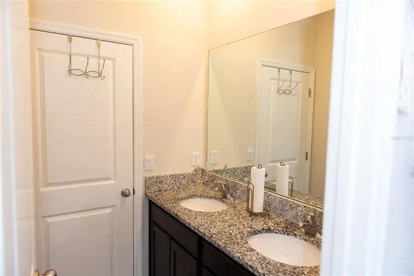 $2,900 | 12216 Nantahala Run, Parrish, FL 34219