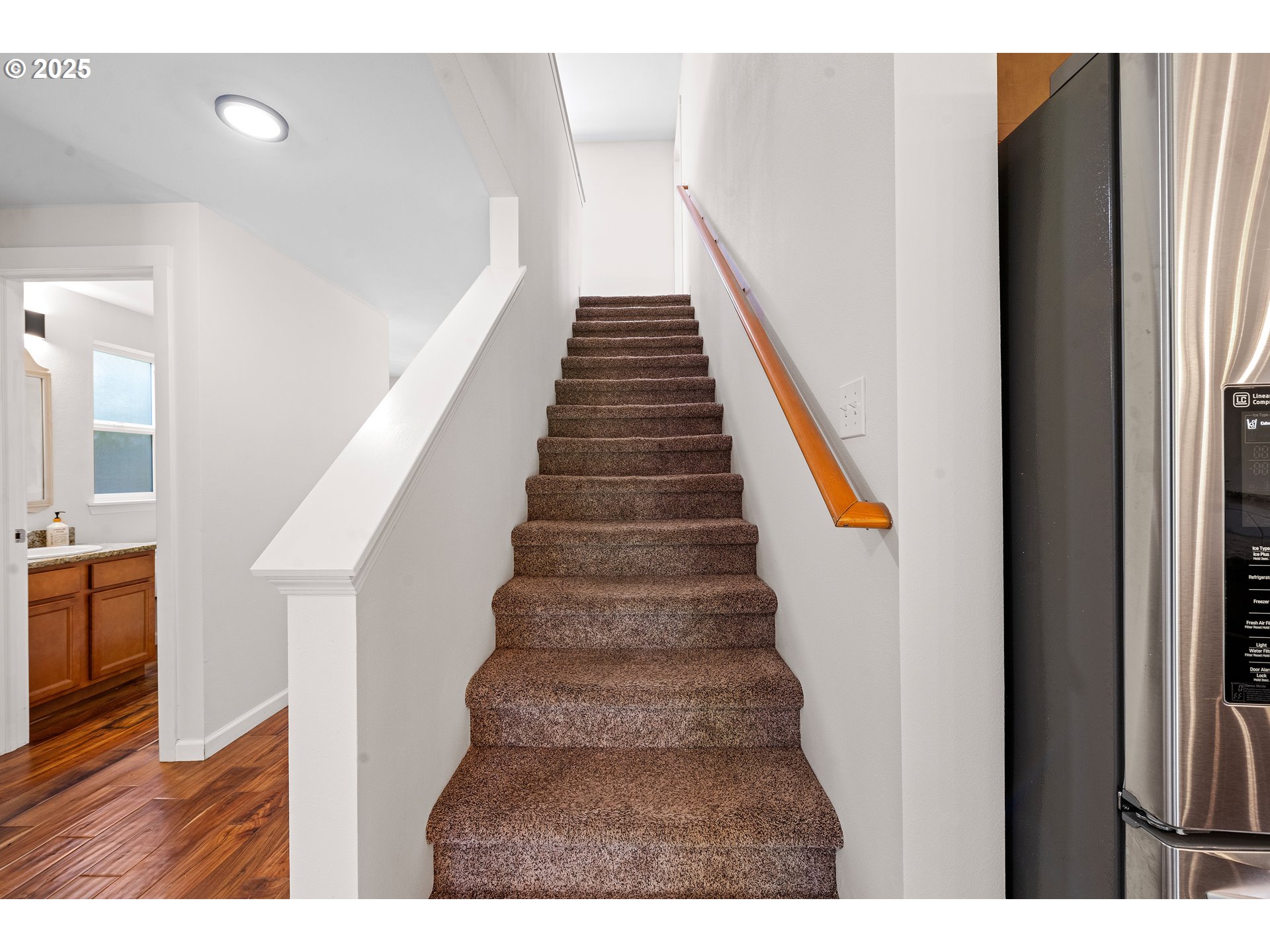 1225 3rd Avenue Hammond, OR 97121 - Photo 19 of 47 a view of entryway with wooden floor
