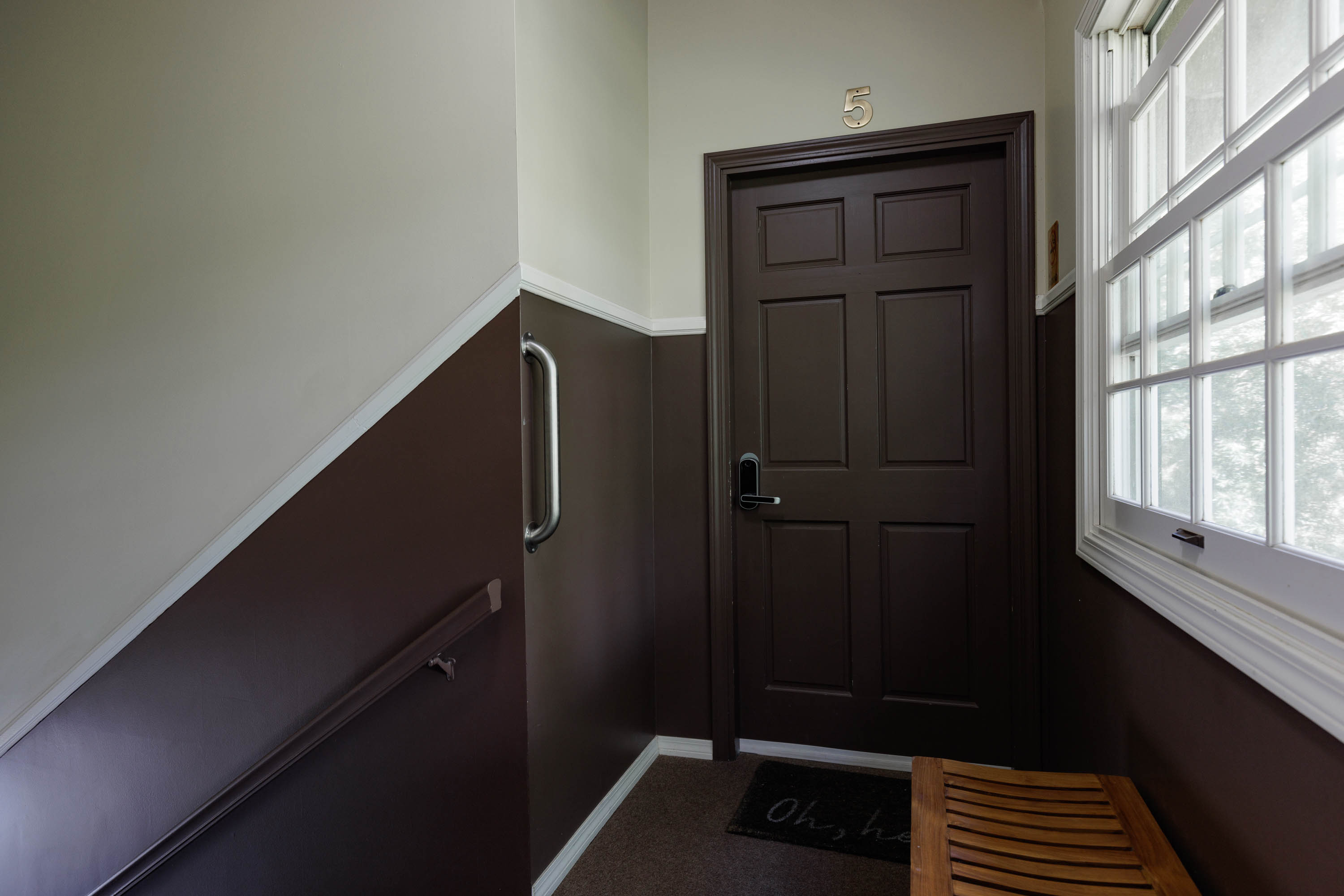 65-1235 Opelo Road, Unit 5 Kamuela, HI 96743 - Photo 14 of 17 a view of hallway with windows