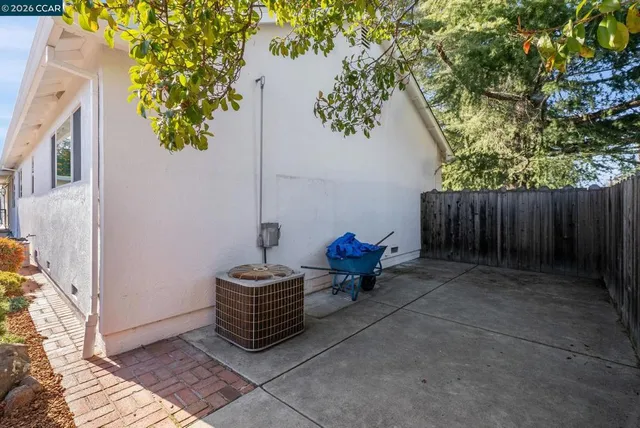 $888,000 | 3770-3770 Boxwood Court, Concord, CA 94519