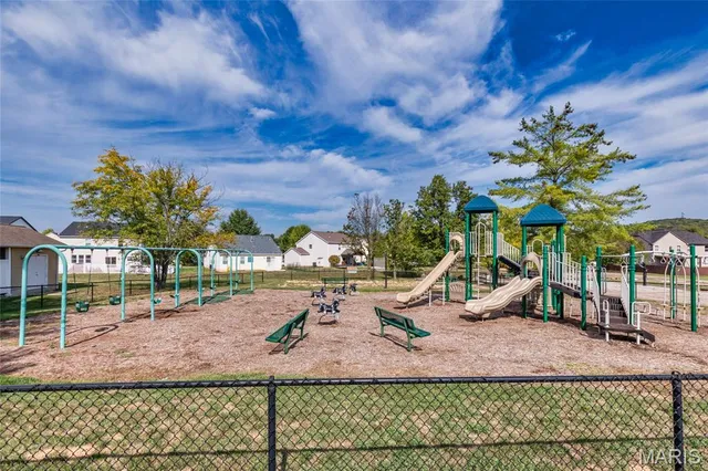 $462,500 | 612 Bluffs View Court, Eureka, MO 63025