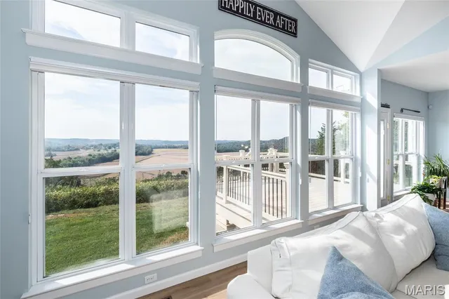 $462,500 | 612 Bluffs View Court, Eureka, MO 63025