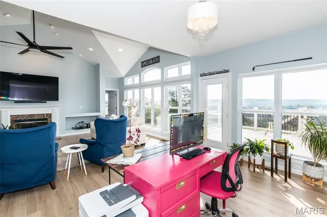 $462,500 | 612 Bluffs View Court, Eureka, MO 63025