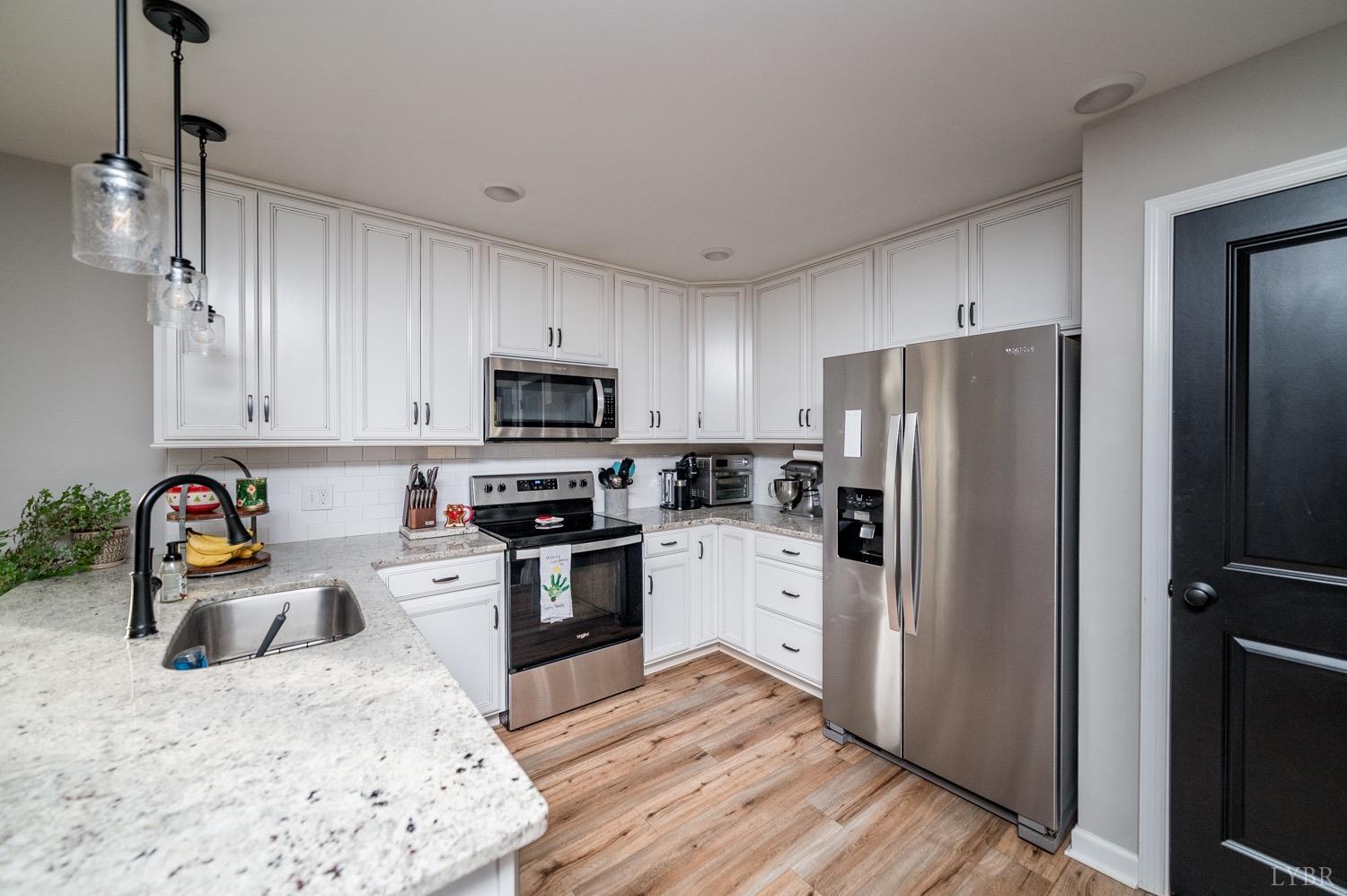 587 Ruckers Road Concord, VA 24538 - Photo 13 of 39 Gallery Image 13