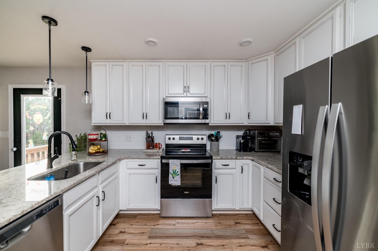 587 Ruckers Road Concord, VA 24538 - Photo 10 of 39 Gallery Image 10