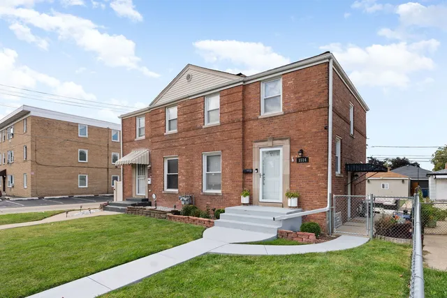 $308,500 | 1514 North 22nd Avenue, Melrose Park, IL 60160