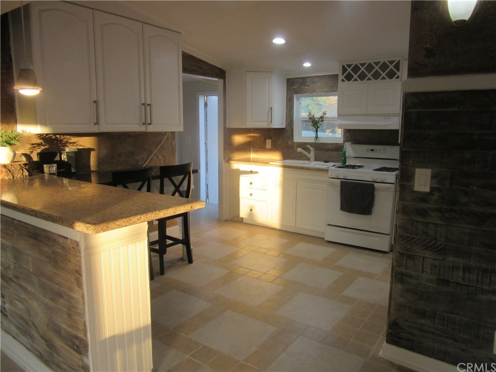 22602 Strohm Drive Perris, CA 92570 - Photo 6 of 12