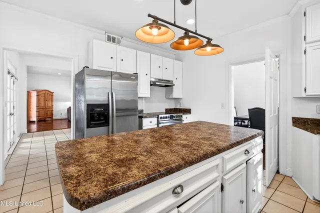 $425,000 | 6730 Alewa Place, Diamondhead, MS 39525