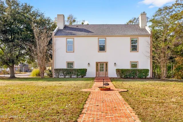 $425,000 | 6730 Alewa Place, Diamondhead, MS 39525