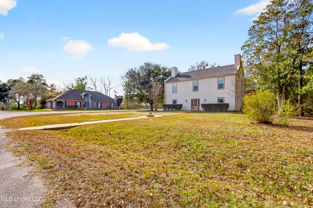 $425,000 | 6730 Alewa Place, Diamondhead, MS 39525