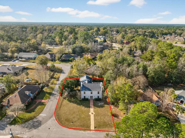 $425,000 | 6730 Alewa Place, Diamondhead, MS 39525