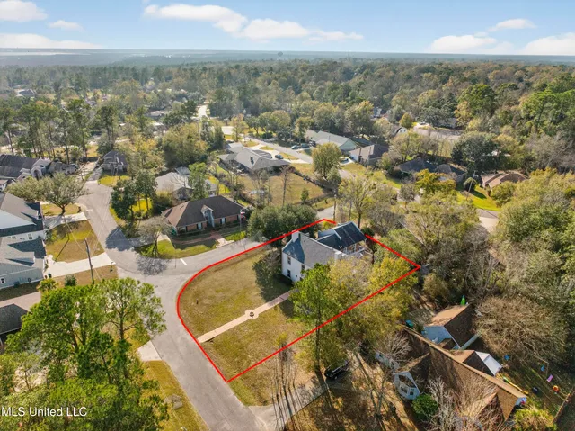 $425,000 | 6730 Alewa Place, Diamondhead, MS 39525